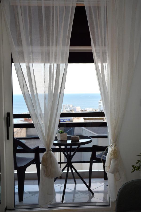 La Casa Blanca Apartment Kavala Exterior photo